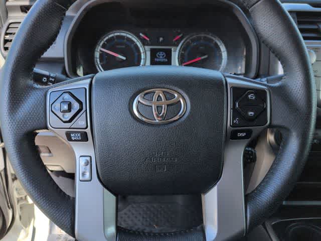 Thumbnail: 2019 Toyota 4Runner - 22