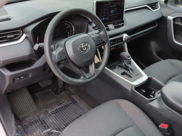 Thumbnail: 2023 Toyota RAV4 - 10