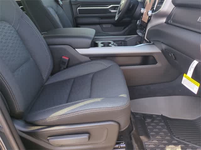 Thumbnail: 2026 RAM 1500 - 22