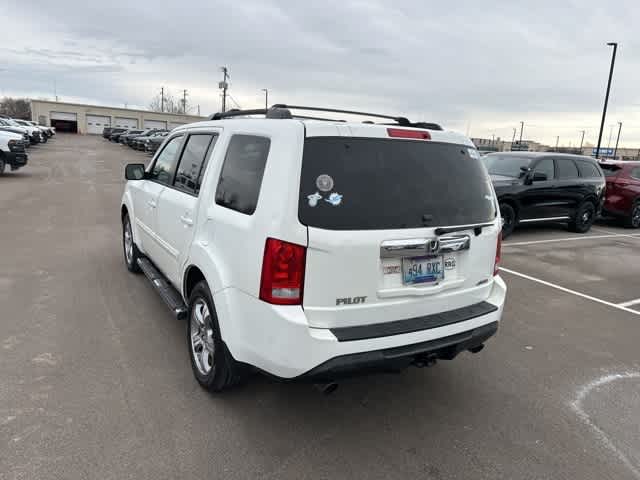 Thumbnail: 2013 Honda Pilot - 17