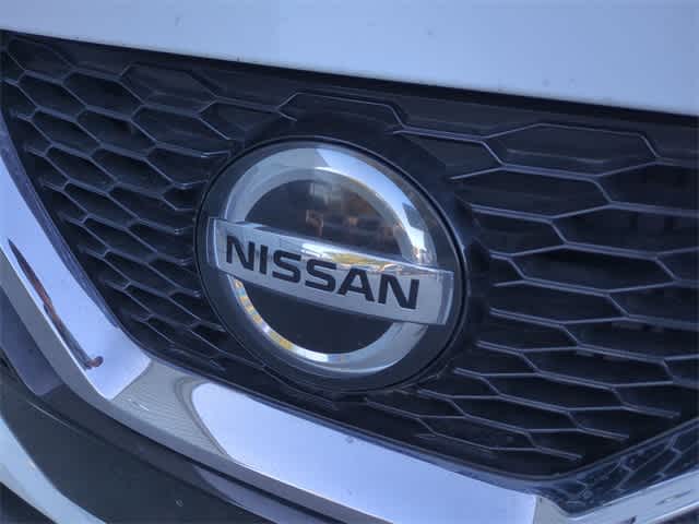 Thumbnail: 2020 Nissan Rogue Sport - 12