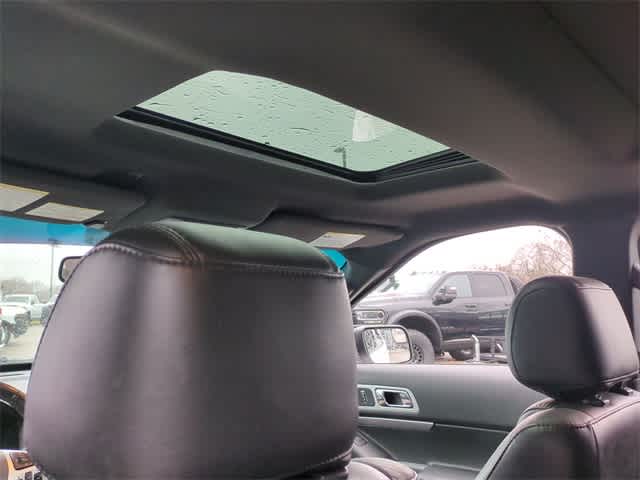 Thumbnail: 2014 Ford Explorer - 20