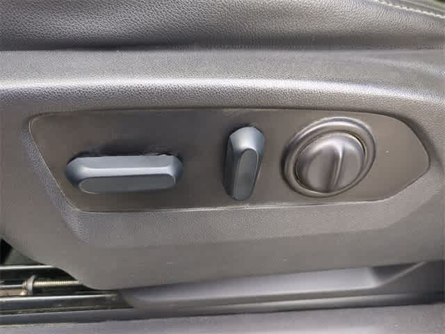 Thumbnail: 2022 Chevrolet Silverado 2500 - 18