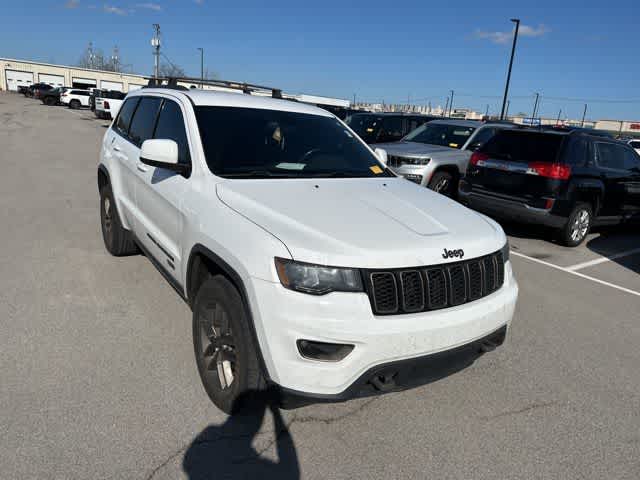 Thumbnail: 2016 Jeep Grand Cherokee - 22