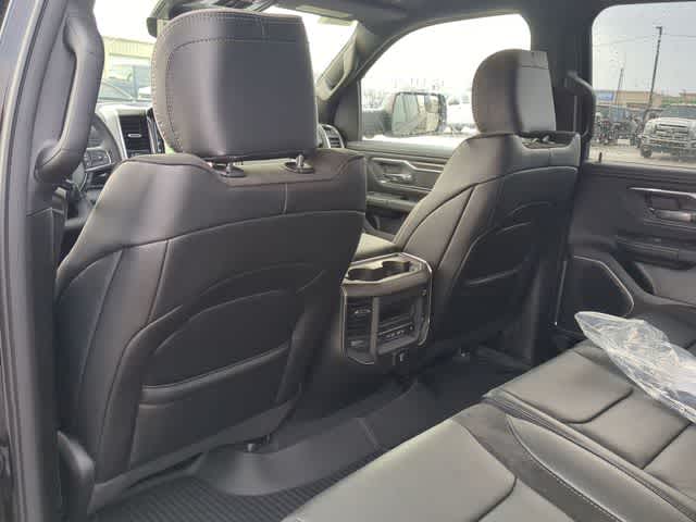 Thumbnail: 2026 RAM 1500 - 18