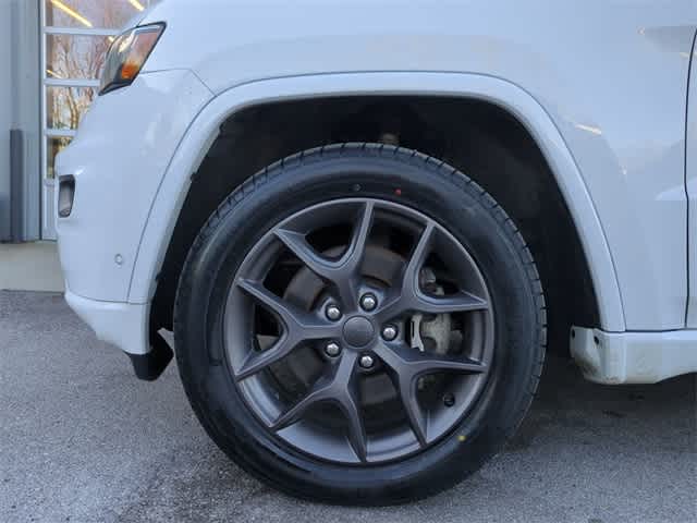 Thumbnail: 2021 Jeep Grand Cherokee - 14