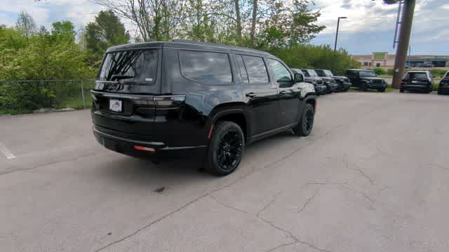 Thumbnail: 2026 Jeep Grand Wagoneer - 8