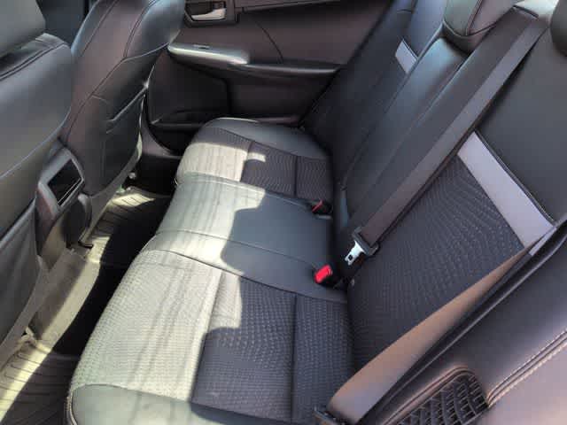 Thumbnail: 2014 Toyota Camry - 20