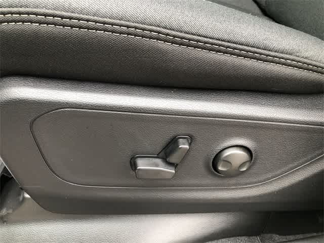 Thumbnail: 2026 RAM 1500 - 25