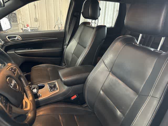 Thumbnail: 2015 Jeep Grand Cherokee - 9