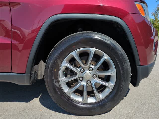 Thumbnail: 2016 Jeep Grand Cherokee - 14