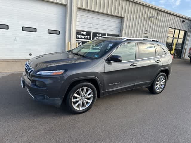 Thumbnail: 2015 Jeep Cherokee - 16