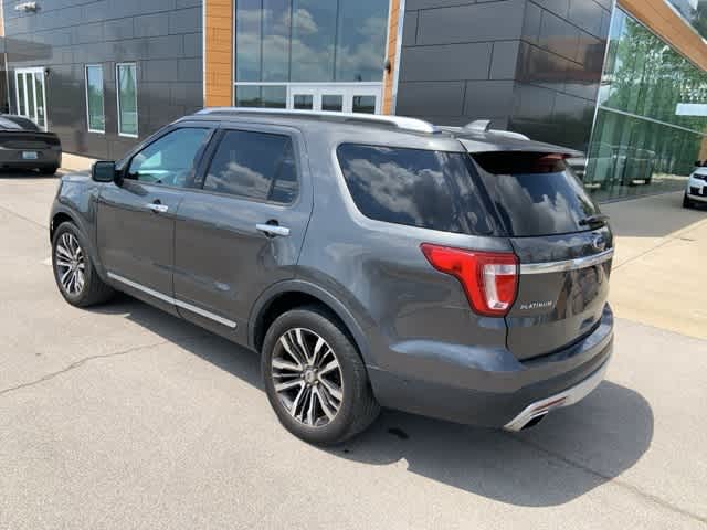 Thumbnail: 2016 Ford Explorer - 21