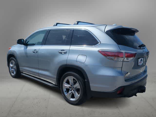 Thumbnail: 2016 Toyota Highlander - 6