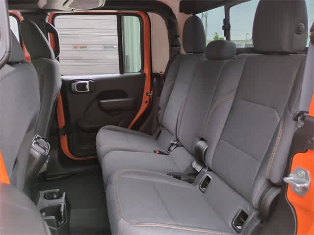 Thumbnail: 2025 Jeep Gladiator - 19