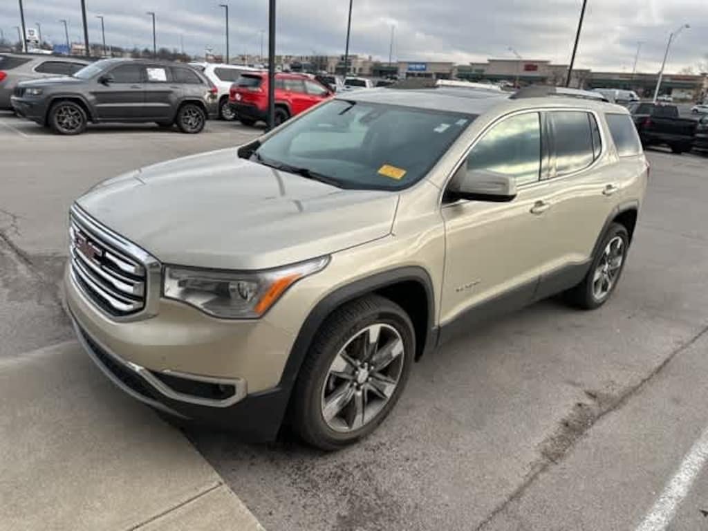 Used 2017 GMC Acadia SLT SUV