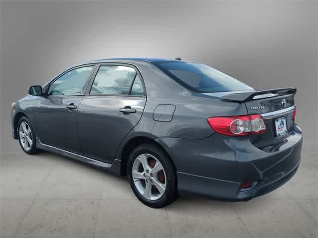 Thumbnail: 2011 Toyota Corolla - 6