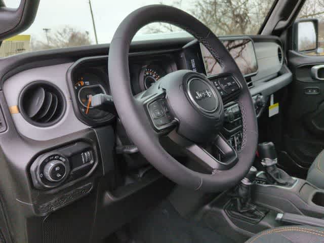 Thumbnail: 2026 Jeep Gladiator - 15