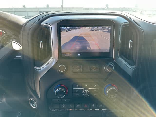 Thumbnail: 2019 Chevrolet Silverado 1500 - 9