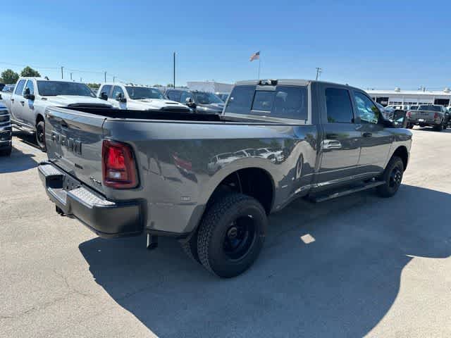 Thumbnail: 2026 RAM 3500 - 15