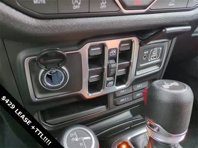 Thumbnail: 2026 Jeep Wrangler - 31