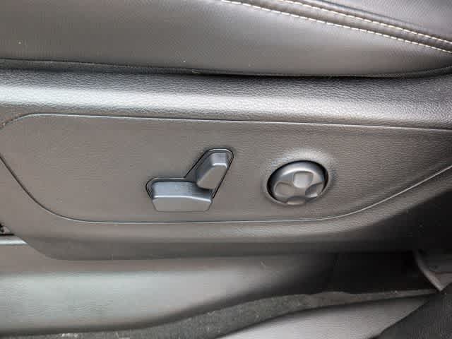 Thumbnail: 2021 RAM 1500 - 17