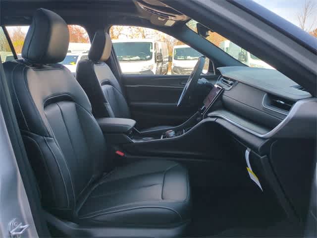 Thumbnail: 2025 Jeep Grand Cherokee L - 23