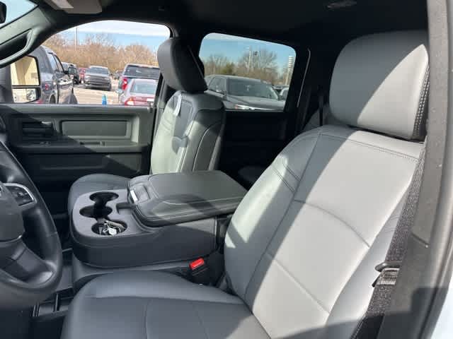 Thumbnail: 2026 RAM 3500 - 4