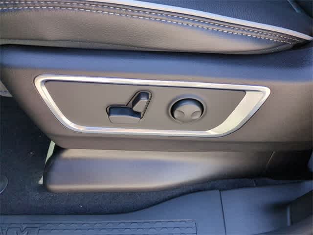 Thumbnail: 2026 RAM 1500 - 18