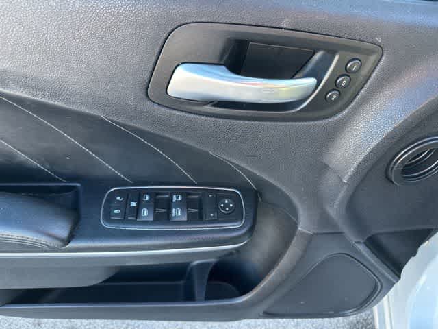 Thumbnail: 2016 Dodge Charger - 12