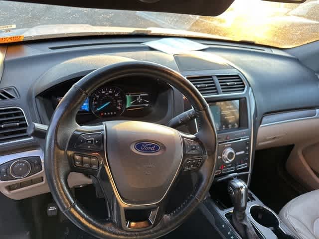 Thumbnail: 2018 Ford Explorer - 6