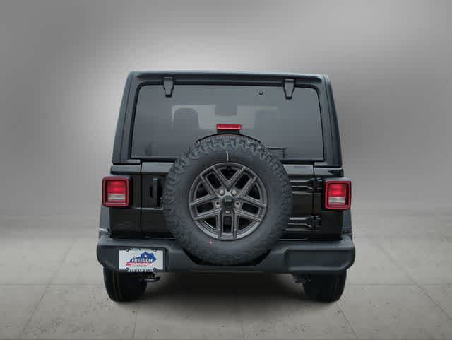 Thumbnail: 2026 Jeep Wrangler - 7