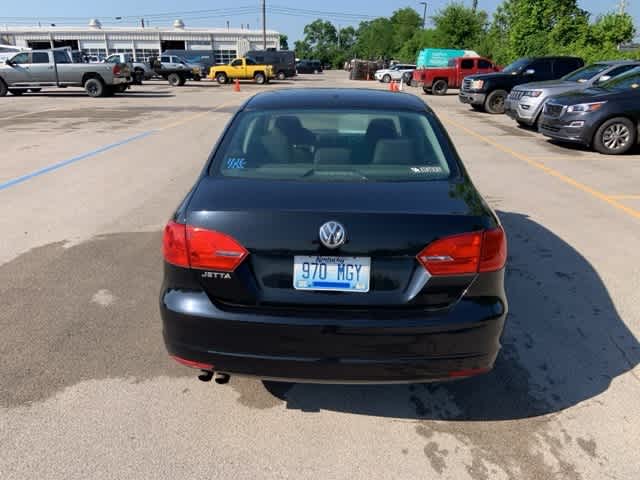 Thumbnail: 2011 Volkswagen Jetta - 15
