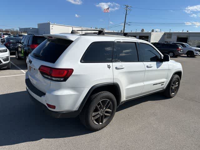 Thumbnail: 2016 Jeep Grand Cherokee - 19