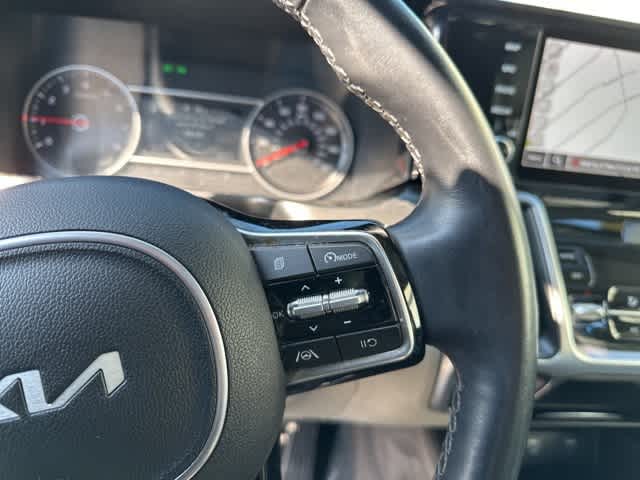 Thumbnail: 2022 Kia Sorento - 9