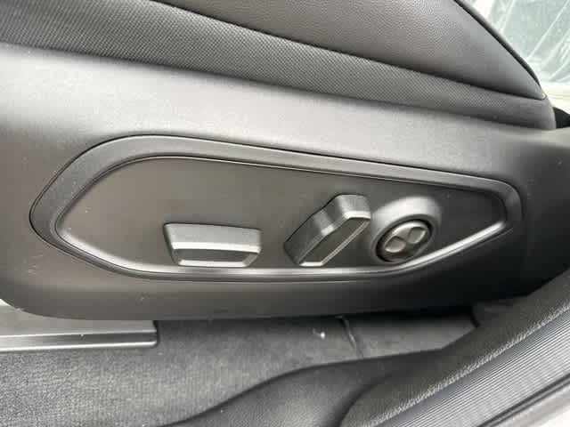 Thumbnail: 2025 Jeep Grand Cherokee L - 11