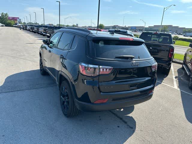 Thumbnail: 2026 Jeep Compass - 7