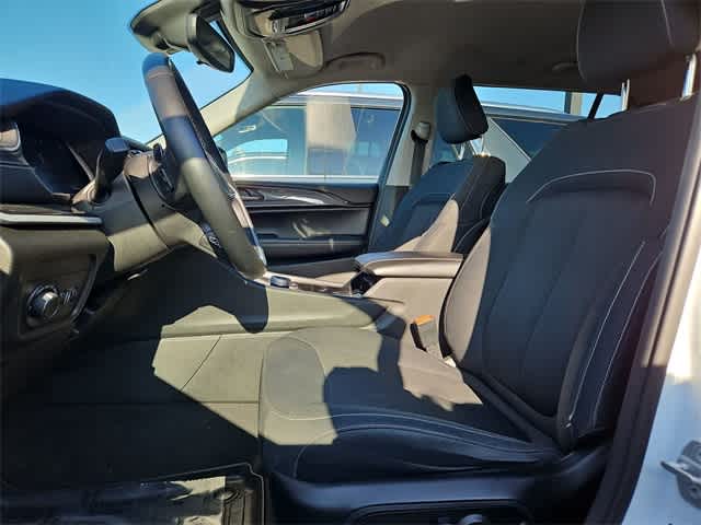 Thumbnail: 2022 Jeep Grand Cherokee L - 17