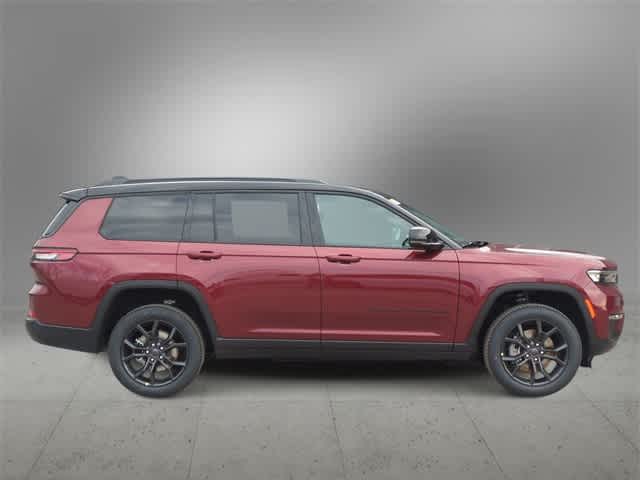 Thumbnail: 2025 Jeep Grand Cherokee L - 9