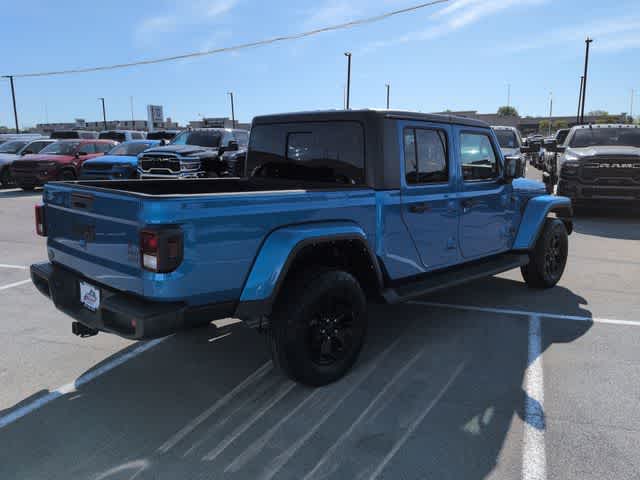 Thumbnail: 2021 Jeep Gladiator - 8