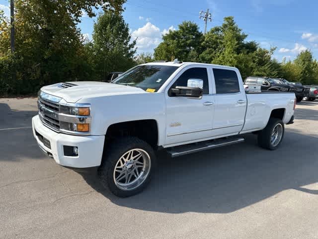 Thumbnail: 2019 Chevrolet Silverado 3500 - 16