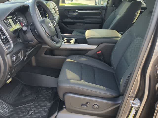 Thumbnail: 2026 RAM 1500 - 17