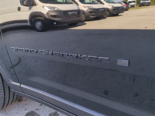 Thumbnail: 2025 Jeep Grand Cherokee - 13