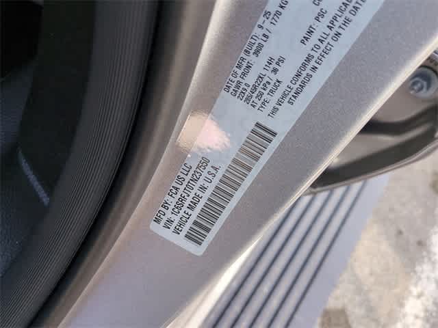 Thumbnail: 2026 RAM 1500 - 38