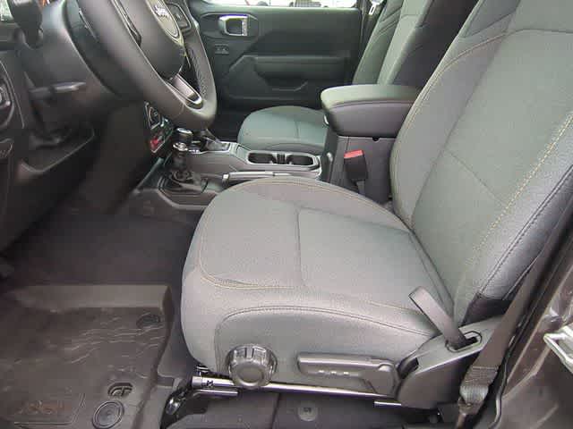 Thumbnail: 2026 Jeep Wrangler - 17