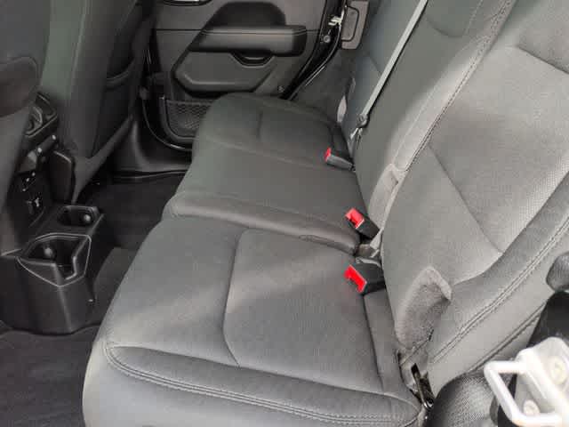 Thumbnail: 2022 Jeep Wrangler - 19