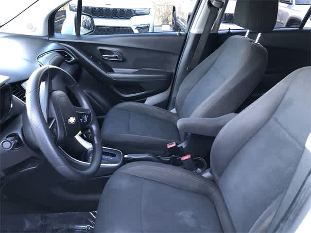 Thumbnail: 2020 Chevrolet Trax - 11