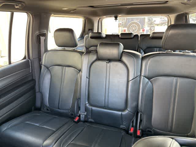 Thumbnail: 2023 Jeep Wagoneer - 5