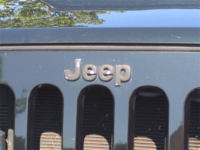 Thumbnail: 2012 Jeep Wrangler - 12
