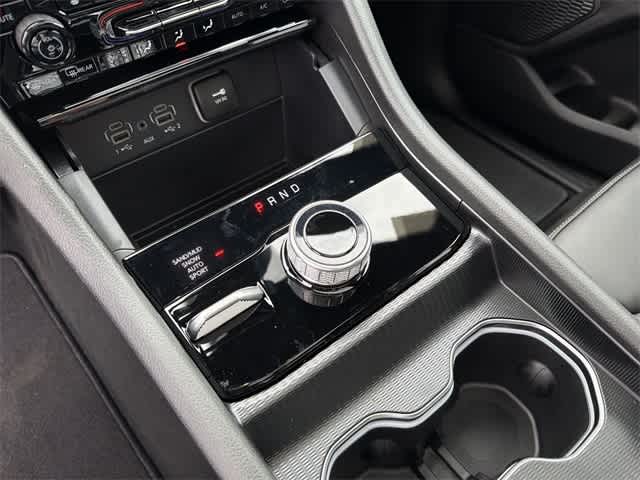 Thumbnail: 2025 Jeep Grand Cherokee - 35